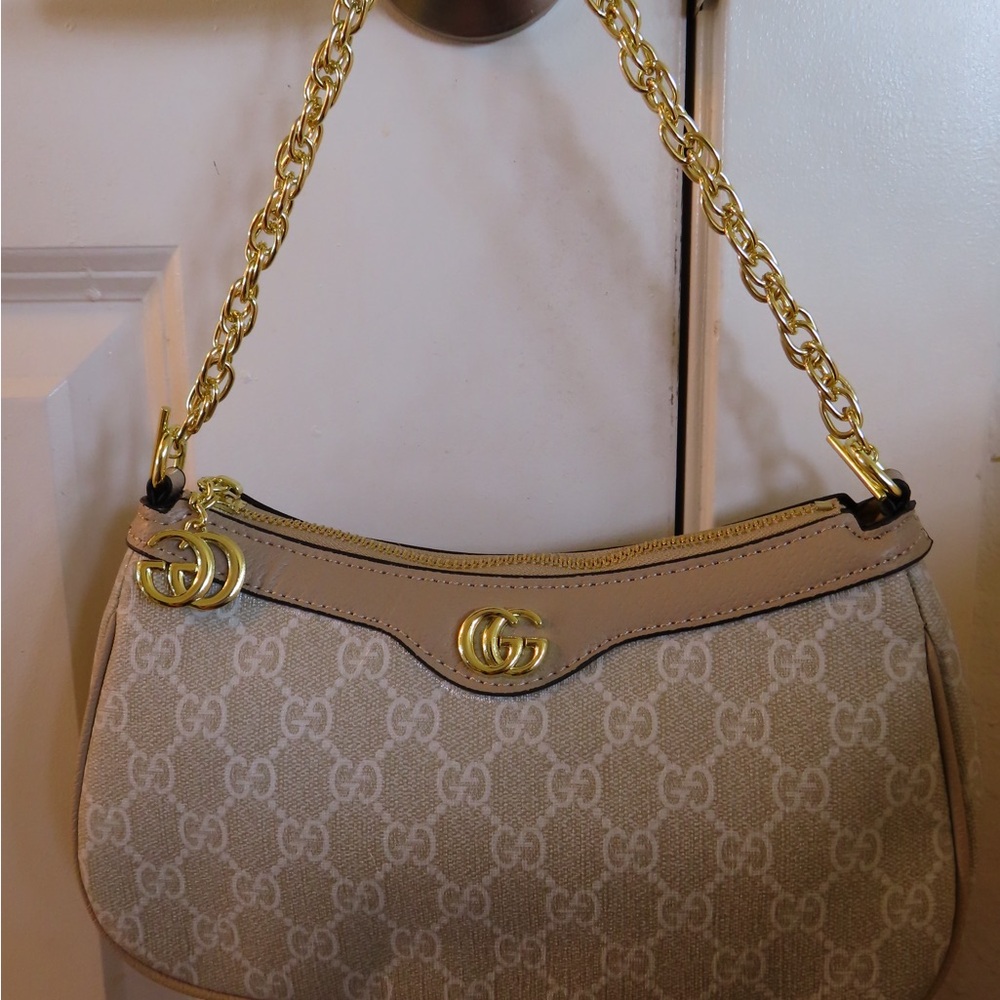 Gucci Beige GG Canvas Shoulder Bag with Gold Chain and Double G